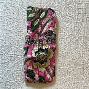 Vera Bradley Pink Priscilla Floral Quilted Straightner/Curling Wand Holder